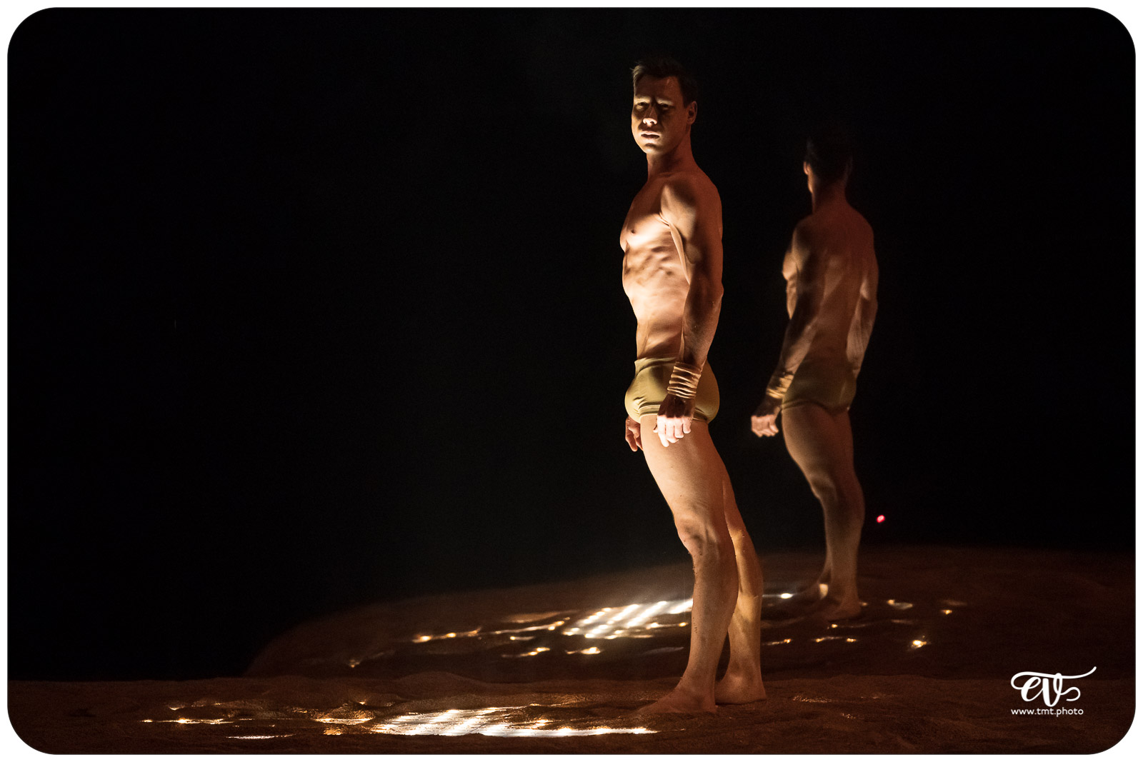 MY LAND (RECIRQUEL COMPANY)